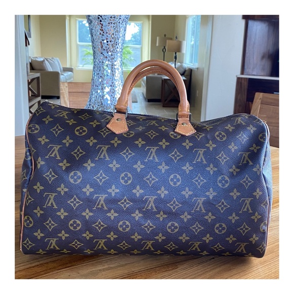 😬SOLD😬AUTHENTIC LOUIS VUITTON SPEEDY 40 - Picture 2 of 8